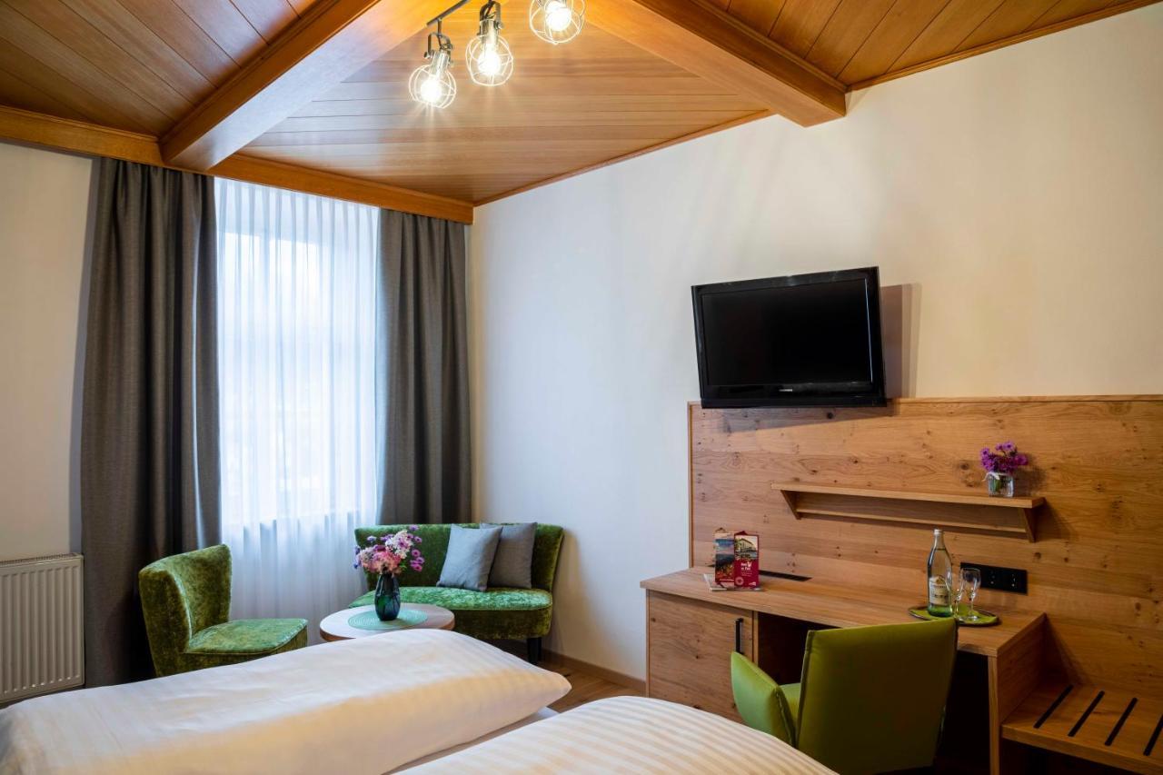 Hotel Zur Post Lam Exterior photo